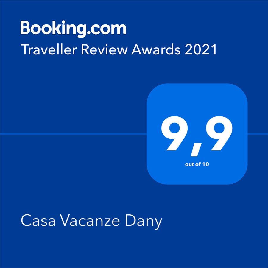 Casa Vacanze Dany Taranto Bagian luar foto