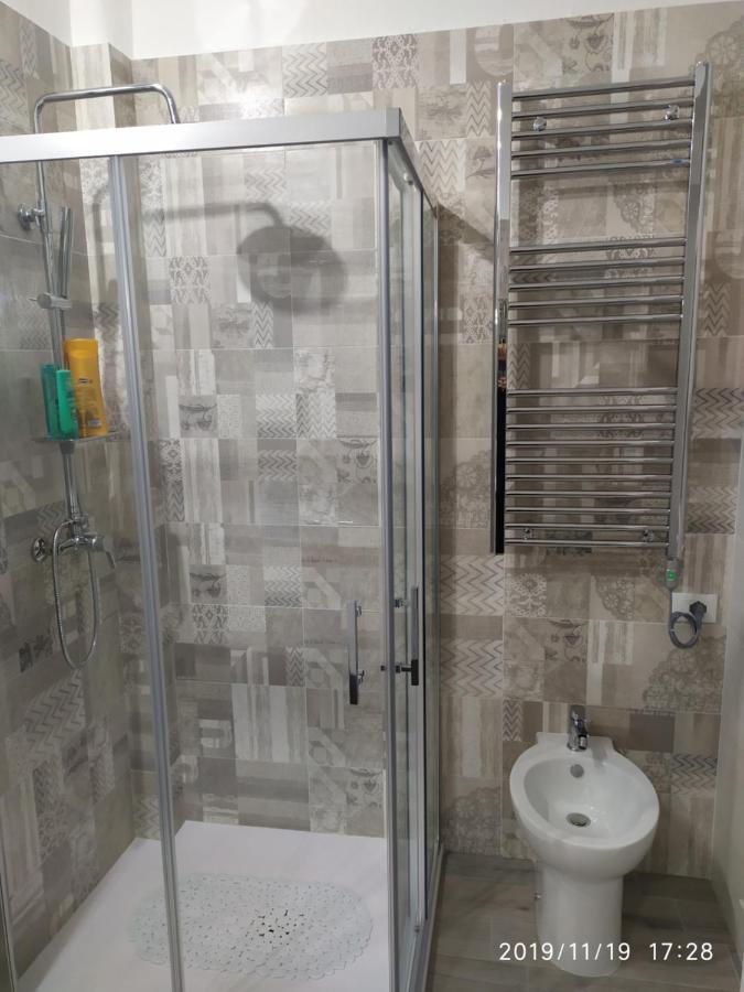 Casa Vacanze Dany Taranto Bagian luar foto
